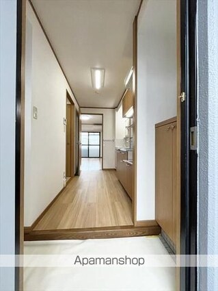 ラフィネ道後[1K/29.32m2]の玄関