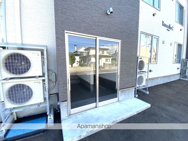 RUSCELLOCの玄関写真