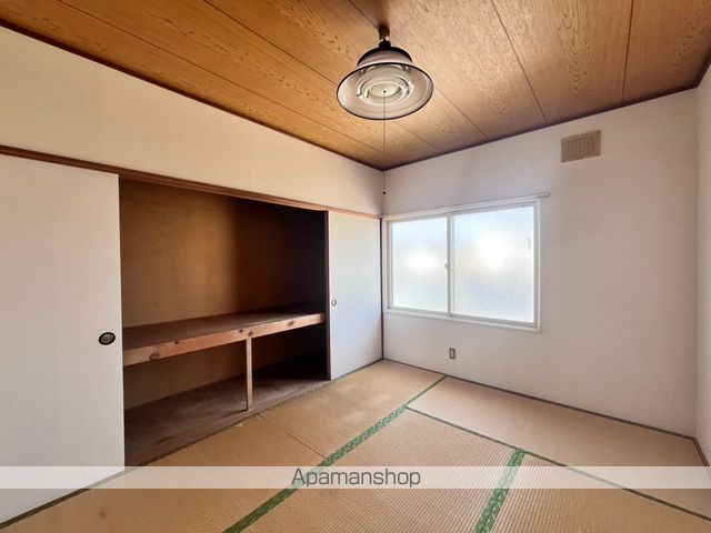 東浜2丁目7番1棟2戸の内装写真