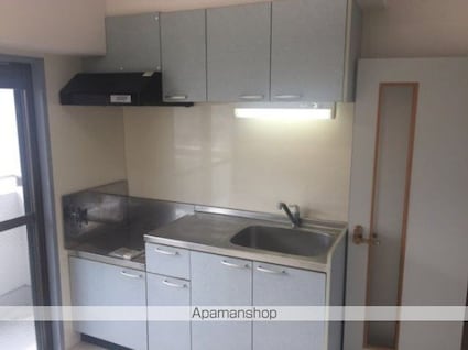 ホワイトコートⅡ[2LDK/52m2]のキッチン