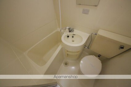 ハイツよしなか[1R/17.39m2]のバス