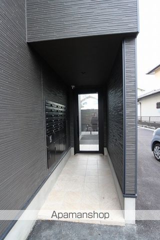 L−BLOOM東櫛原の玄関写真