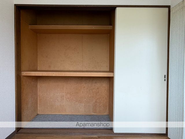ブロードハイツIの内装写真
