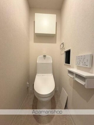 ＲＯＯＴｓ　Ｓｈｉｎｊｕｋｕ　Ｗａｋａｍａｔｓｕｃｈｏ[1DK/30.21m2]のトイレ