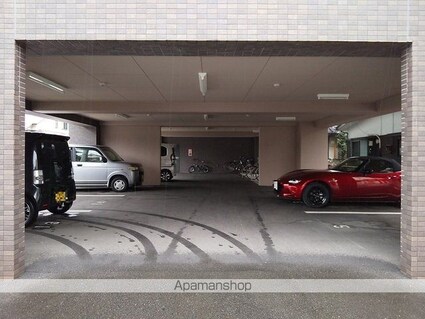 Ｂｉｏｓ山越[1LDK/40.05m2]の駐車場1