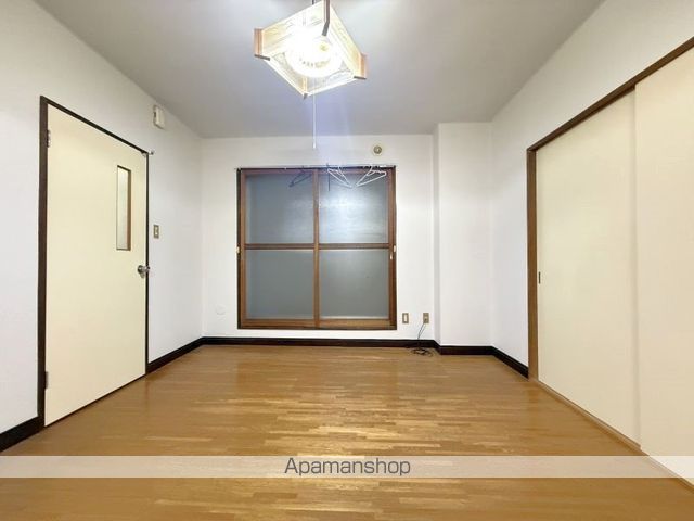 マンション谷地頭の内装写真