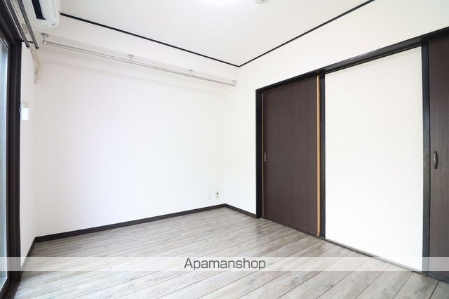 エクセルハイツ日之出の内装写真