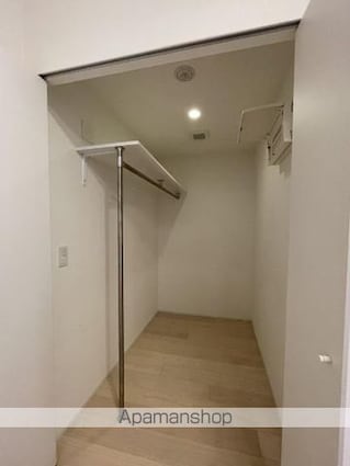 ミレドゥーエ三軒茶屋[2LDK/55.86m2]の収納