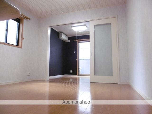 メゾンエスポワール成田町の内装写真
