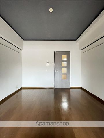 ロイヤルエレガンスの内装写真