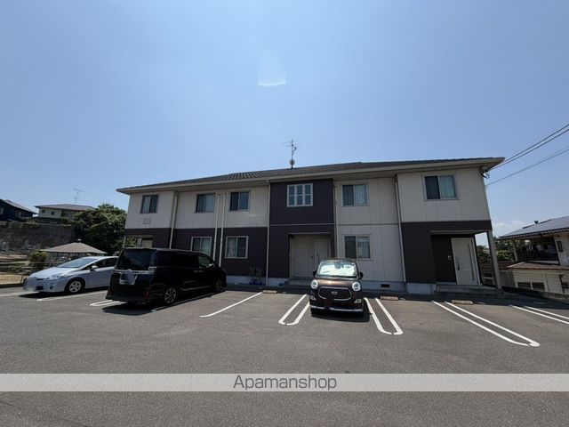 シャーメゾン坪生南の外観写真