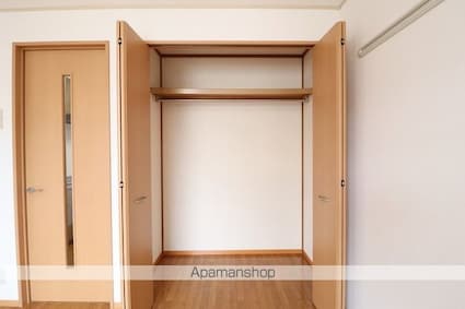 メゾン　ド　ポム[1R/29.2m2]の収納