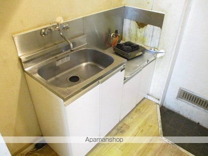 プラザドゥクリムゾン[1R/14m2]のキッチン