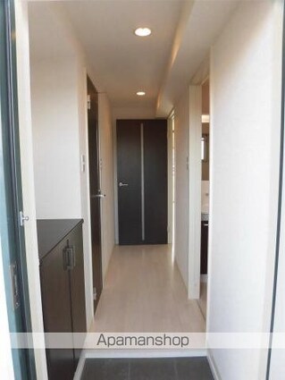 ＩＶＹ　ＳＱＵＡＲＥ[1LDK/41m2]の玄関