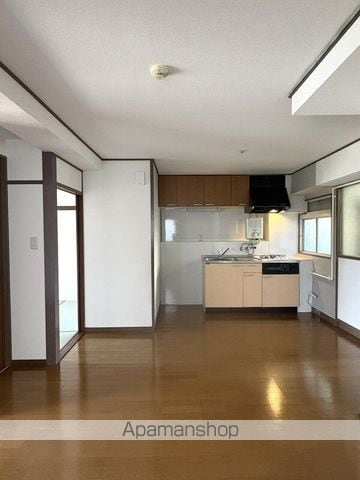 グランエピ西長住の内装写真