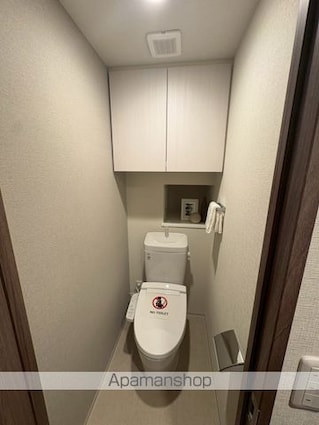 プレディアコート三軒茶屋[2LDK/39.32m2]のトイレ