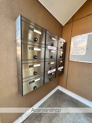 ロイヤルハイツ[1LDK/41.04m2]の共用部