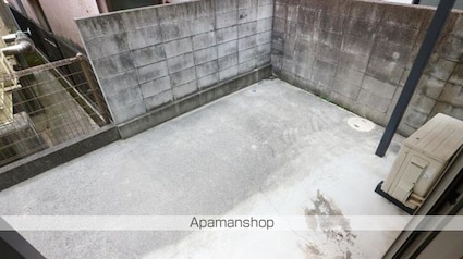 クレヴィア・ドゥ・八坂小町[1LDK/38m2]のバルコニー