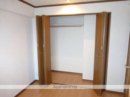 グリーンメゾン白鳥[2LDK/53m2]の収納