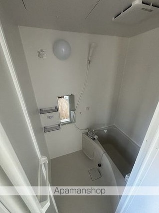 鷹匠町戸建[3DK/82m2]のバス