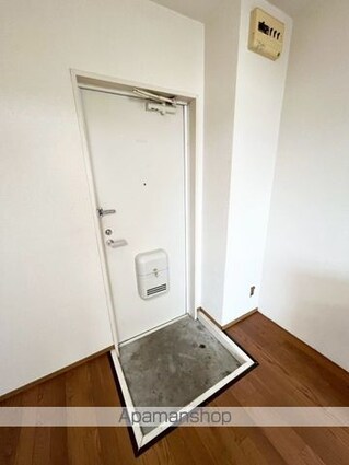 マンションナナヤマ田尻[1DK/20.46m2]の玄関
