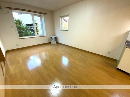 イースト１２[2LDK/57.3m2]のリビング・居間