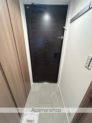 東京都新宿区東五軒町[1LDK/39.43m2]の玄関