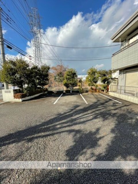 メゾン朝倉野[2LDK/59.72m2]のエントランス2