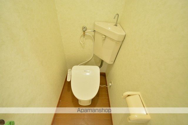 ファミール東勝山の内装写真