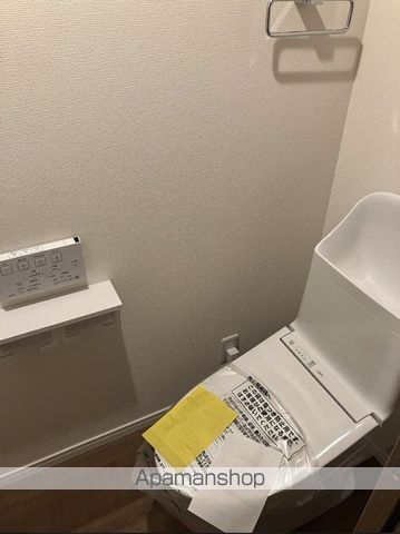 横浜市神奈川区松見町4丁目戸建の内装写真