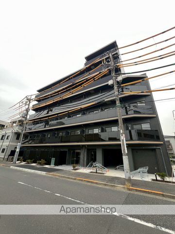スパシエ幡ヶ谷の外観写真