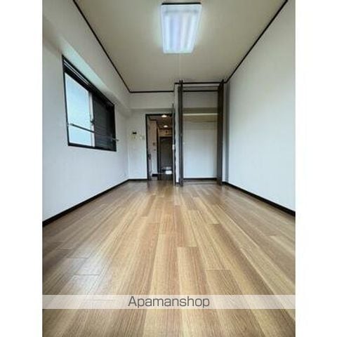 ライオンズマンション西千石の内装写真