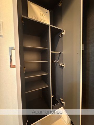 IW RESIDENCE大阪CREST TAPPの内装写真