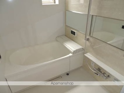 エクラージュ松江　Ｂ棟[3LDK/64.84m2]のバス