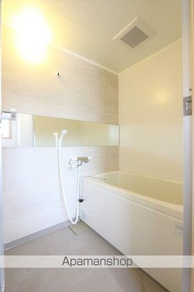 メゾンＭＢ喜与町[2LDK/57.6m2]のバス