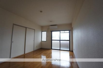 エシャンジゥル松山[3LDK/72m2]の内装1