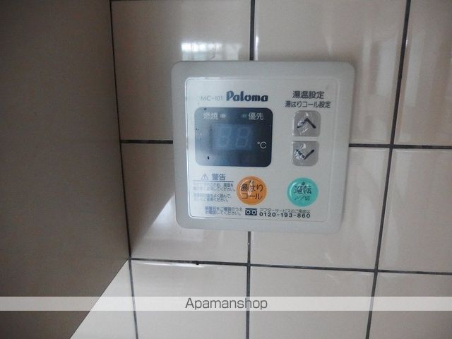 ロイヤルガーデンIIの内装写真