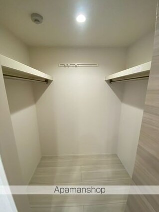 Ｄーカヴェリ本千葉[1LDK/45.78m2]の収納