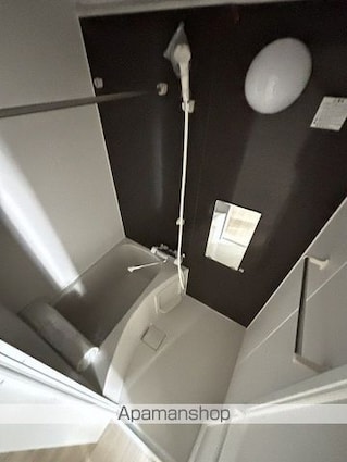 Ｂｌｕｅｂｉｒｄ　Ｈｏｕｓｉｎｇ[1R/17.5m2]のバス