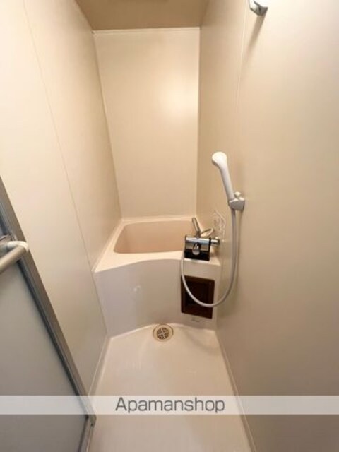 マンション本町[1DK/29.62m2]のバス