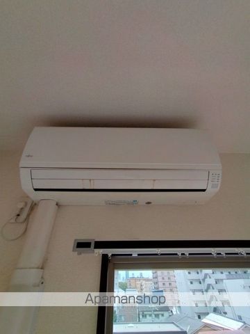 アーバンフラッツ西中島の内装写真