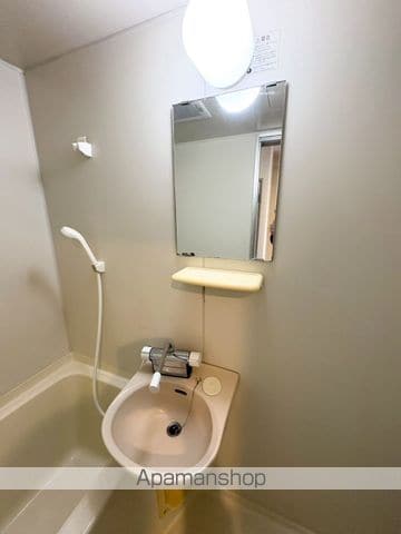 ステーションコートの内装写真