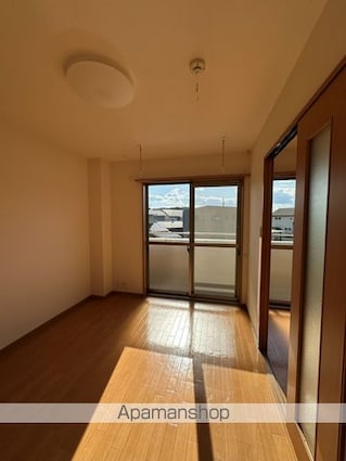 Ｖｉｌｌａ　ｃａｍｅｌｉａ[2LDK/56.29m2]の内装2