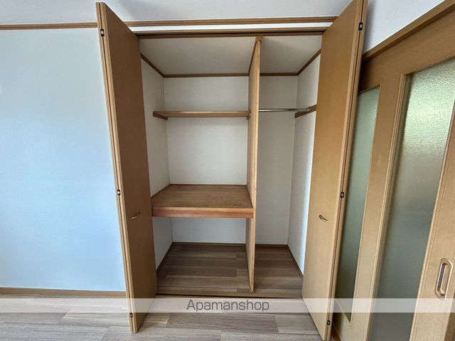 メルキエルの内装写真