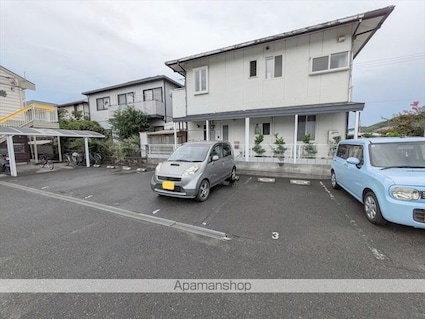 ＪＯＹ連島[1K/22.78m2]の駐車場