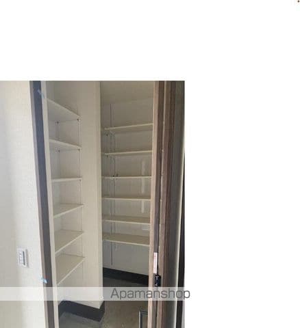 detached 東京都三鷹市野崎３丁目18-22

地図を見る