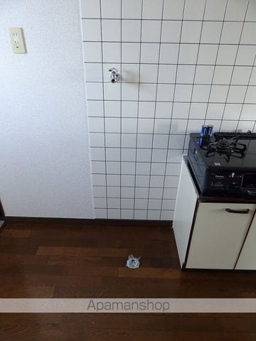 ホワイトキャッスル遠見塚8番館の内装写真