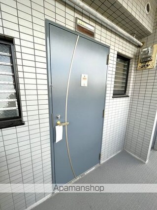 真装マンション[1K/22.86m2]の玄関