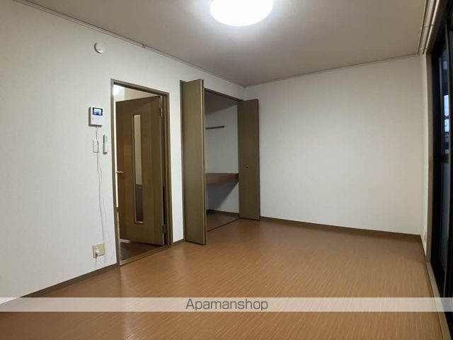 イゾラベラ呉羽の内装写真