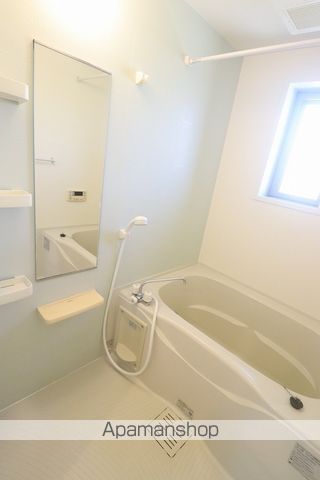 エムティーハイツIの内装写真